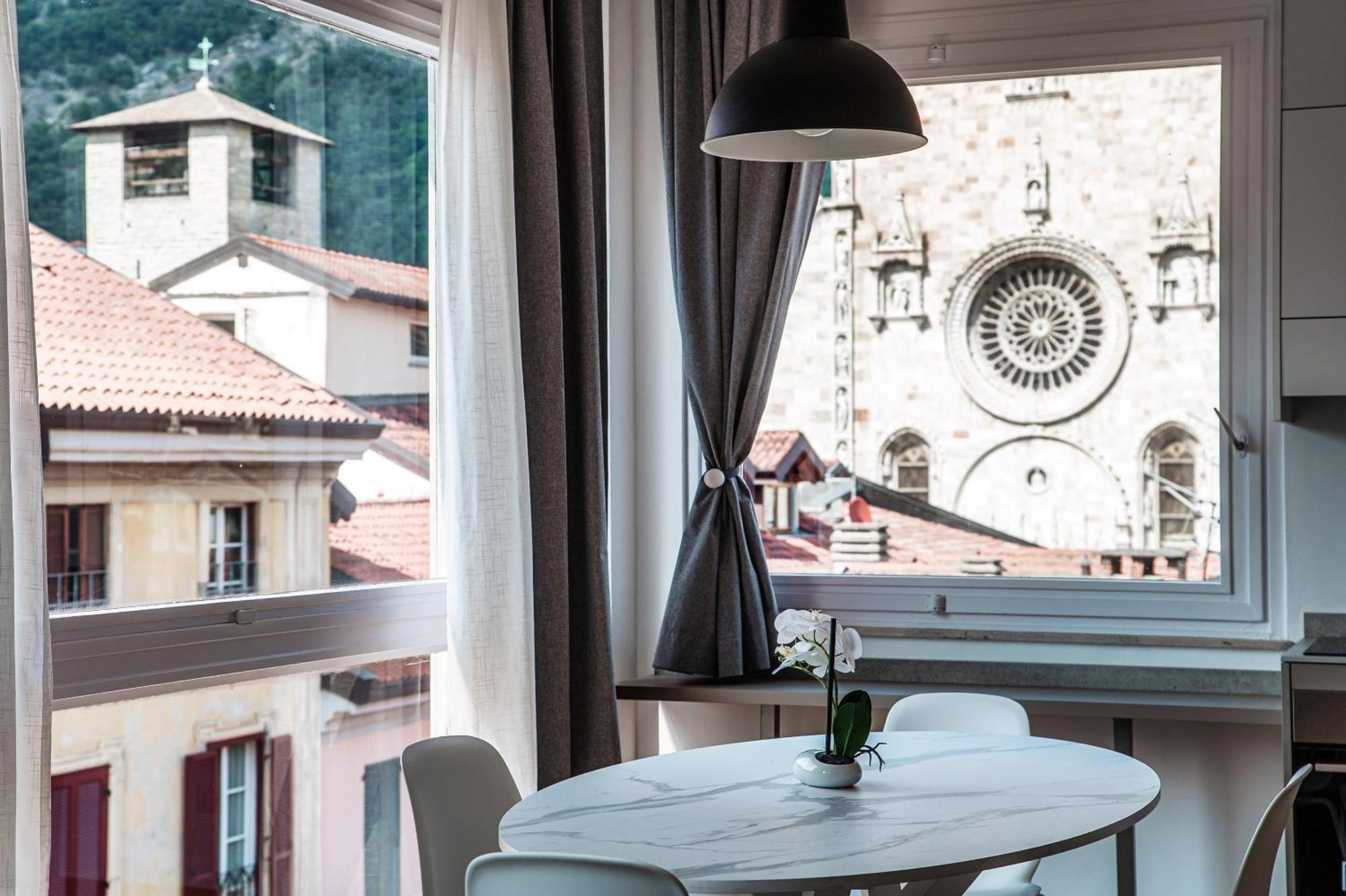 Downtown Como-Luxury Suites Zewnętrze zdjęcie
