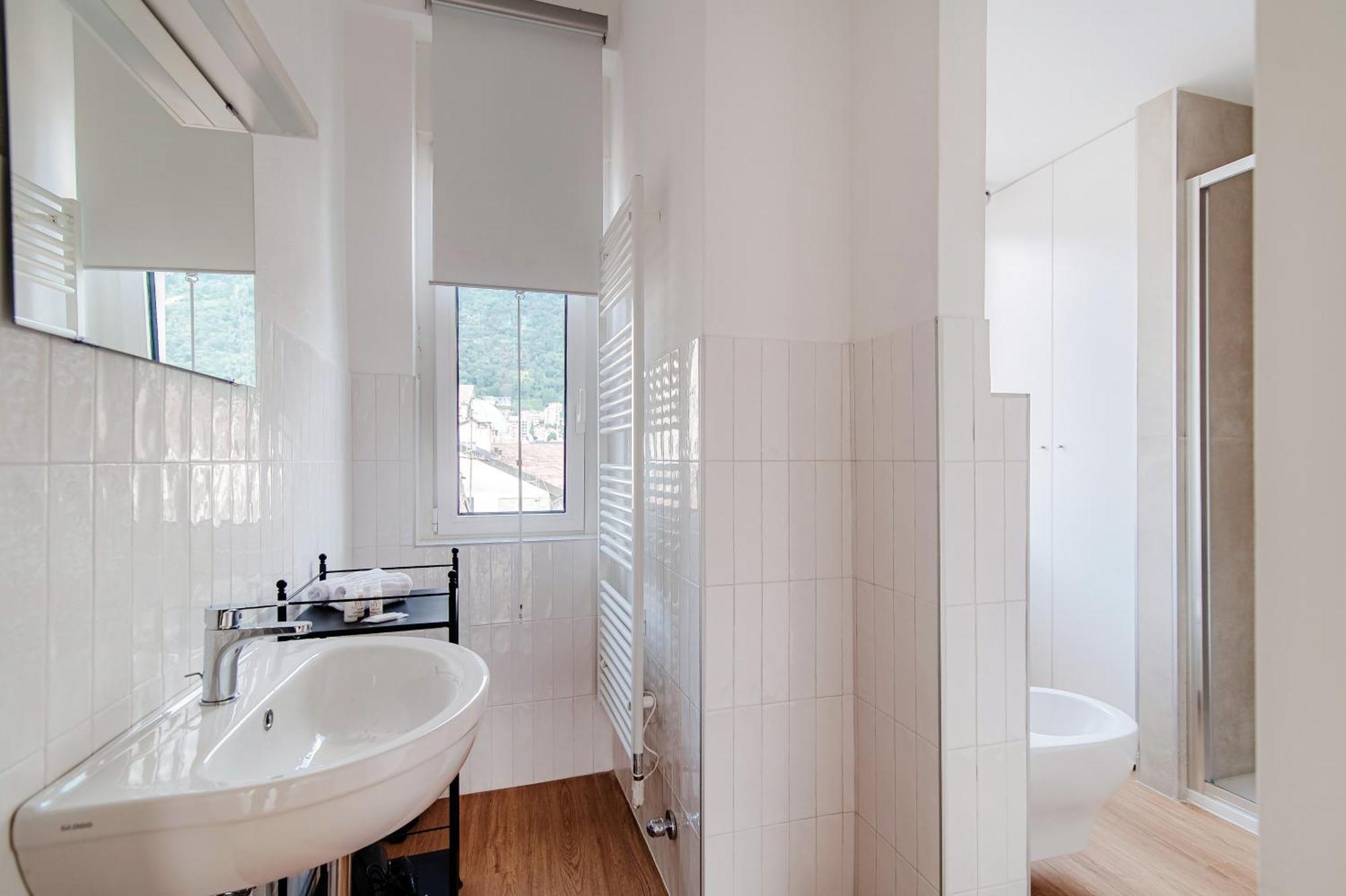 Downtown Como-Luxury Suites Zewnętrze zdjęcie