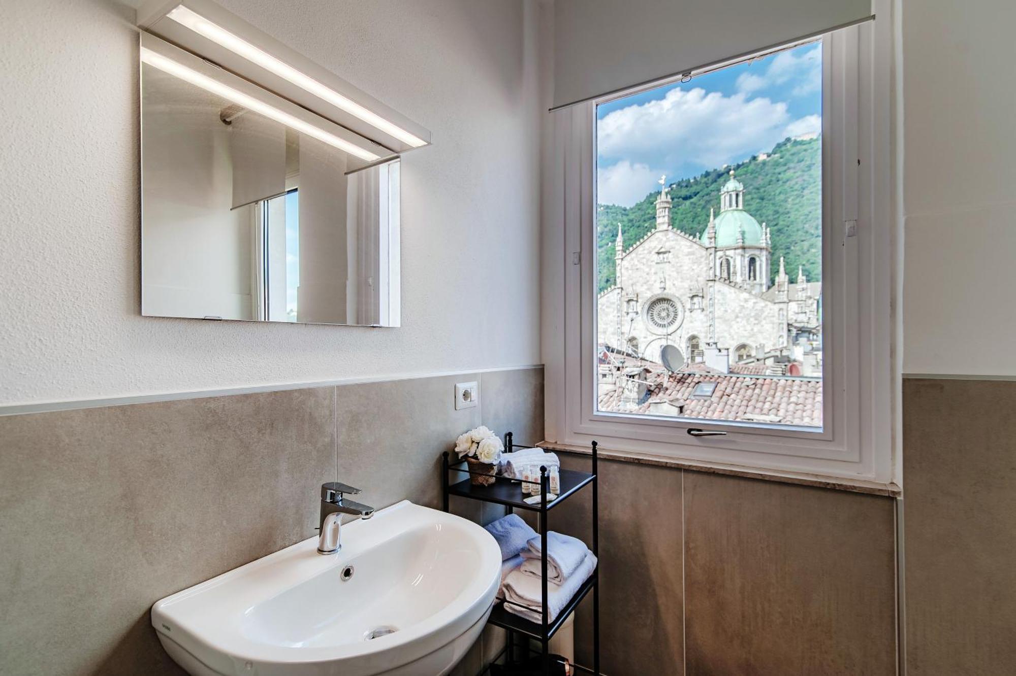 Downtown Como-Luxury Suites Zewnętrze zdjęcie