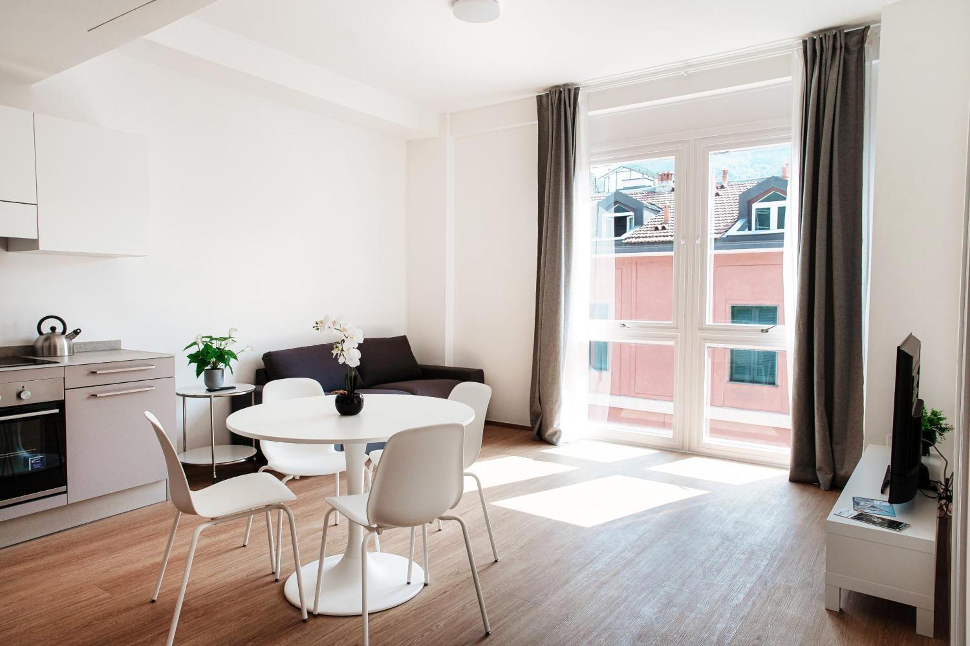 Downtown Como-Luxury Suites Zewnętrze zdjęcie